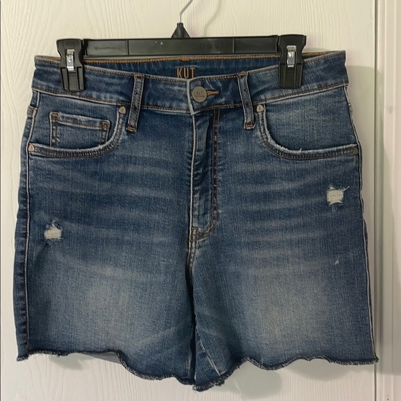 Kut from the Kloth NWOT Dark Wash Distressed Denim High Rise Shorts Size 8 - Picture 1 of 9